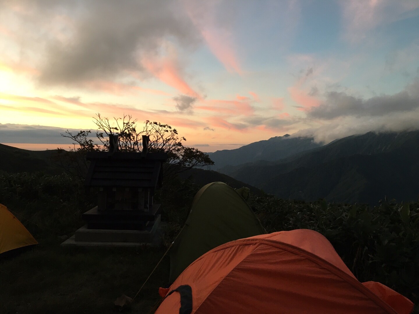 白毛門 谷川岳 馬蹄形 テント泊 19 09 14 15 Reiさんの谷川岳 七ツ小屋山 大源太山の活動日記 Yamap ヤマップ