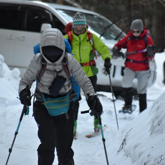 鳥海山・七高山・笙ヶ岳 登山スタート❗️
みんなカラフル🌈