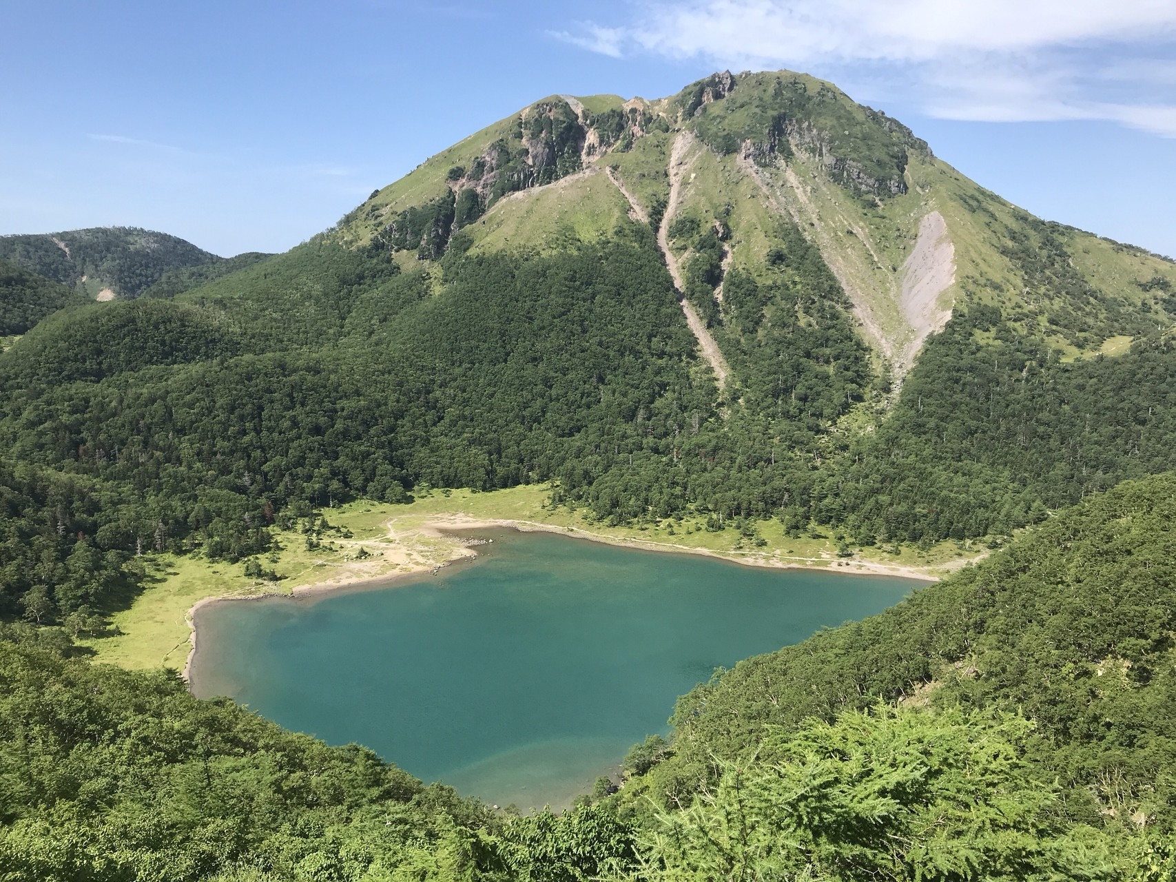 金精山登山口駐車場 金精山 五色山 前白根山 白根山 菅沼駐車場 ぽんちさんの日光白根山 五色山 錫ヶ岳の活動データ Yamap ヤマップ