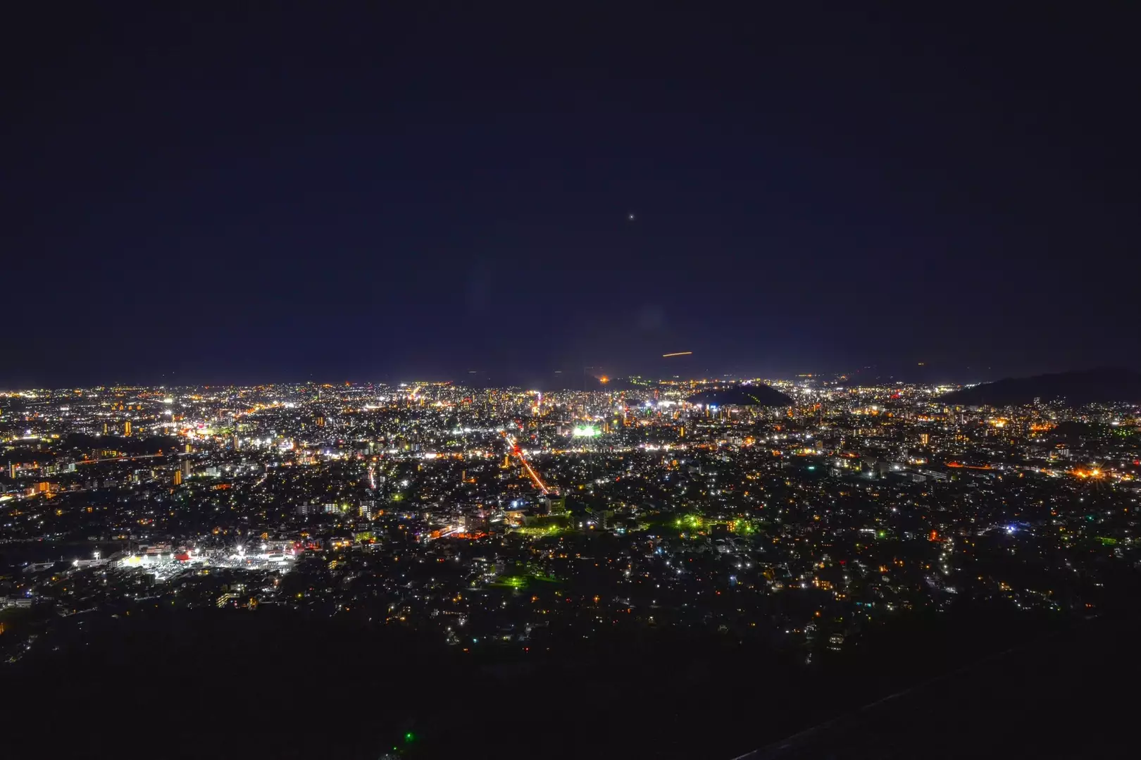 松山市の夜景を一望 淡路ヶ峠へ Eijiさんの淡路ヶ峠 芝ヶ峠 倉谷山の活動データ Yamap ヤマップ