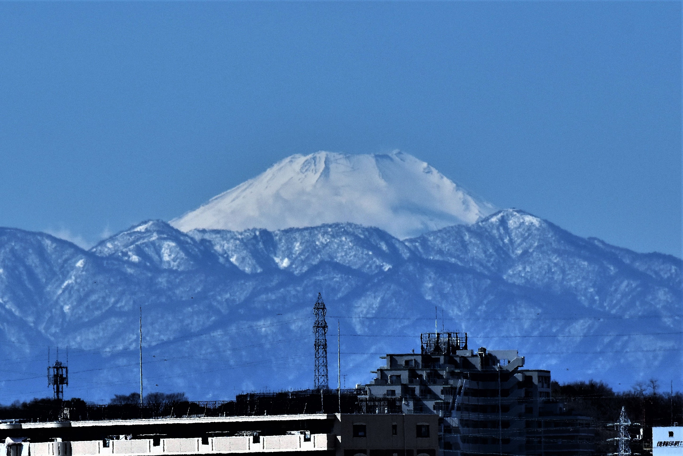 東京・多摩川左岸から見える山々 / ピエール・HOSHIさんの東京都23区 