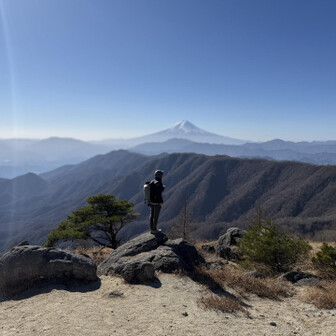 白谷小丸は山頂標識なかった