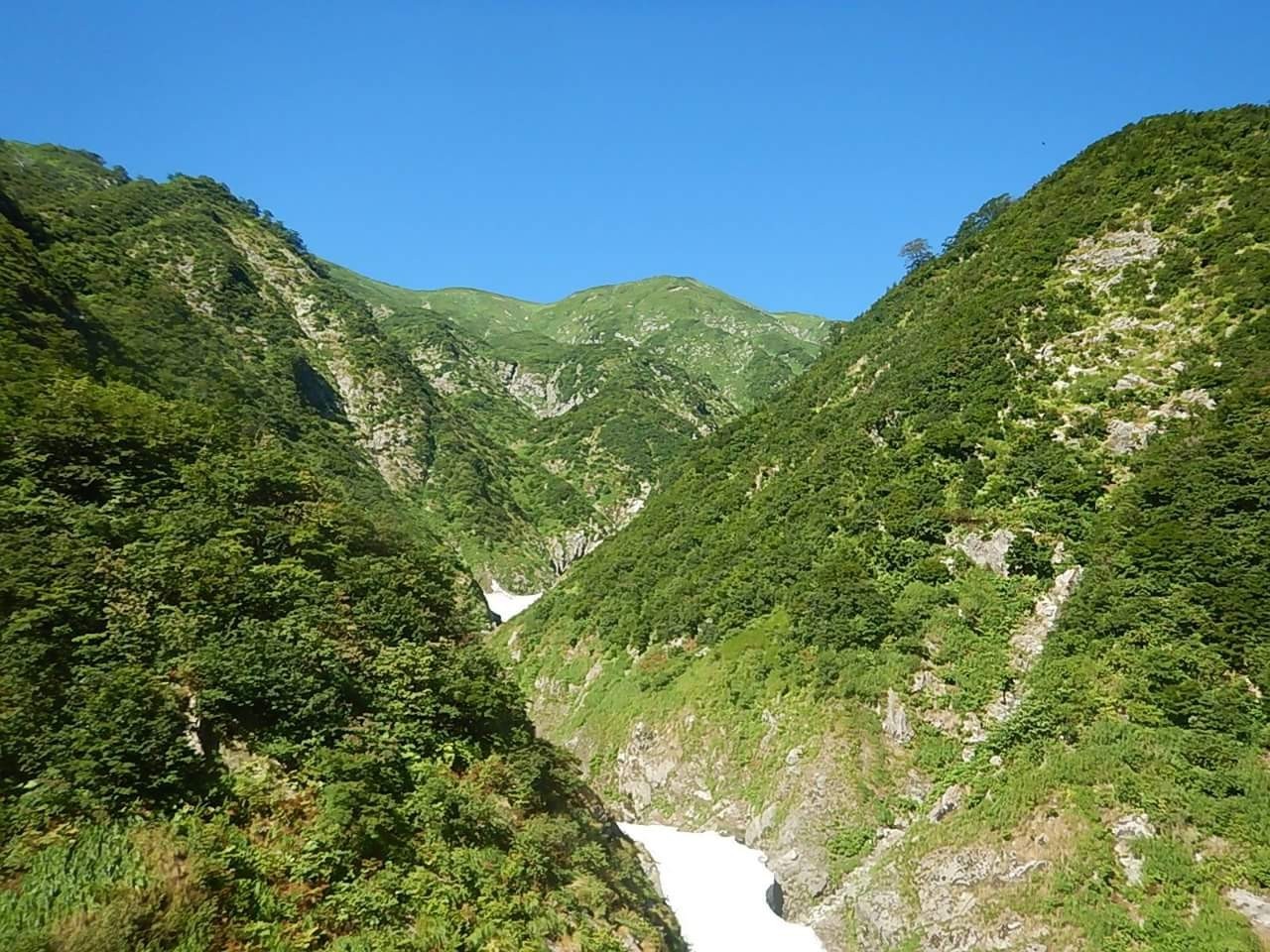 朝日連峰水源の沢 朝日連峰水源の沢