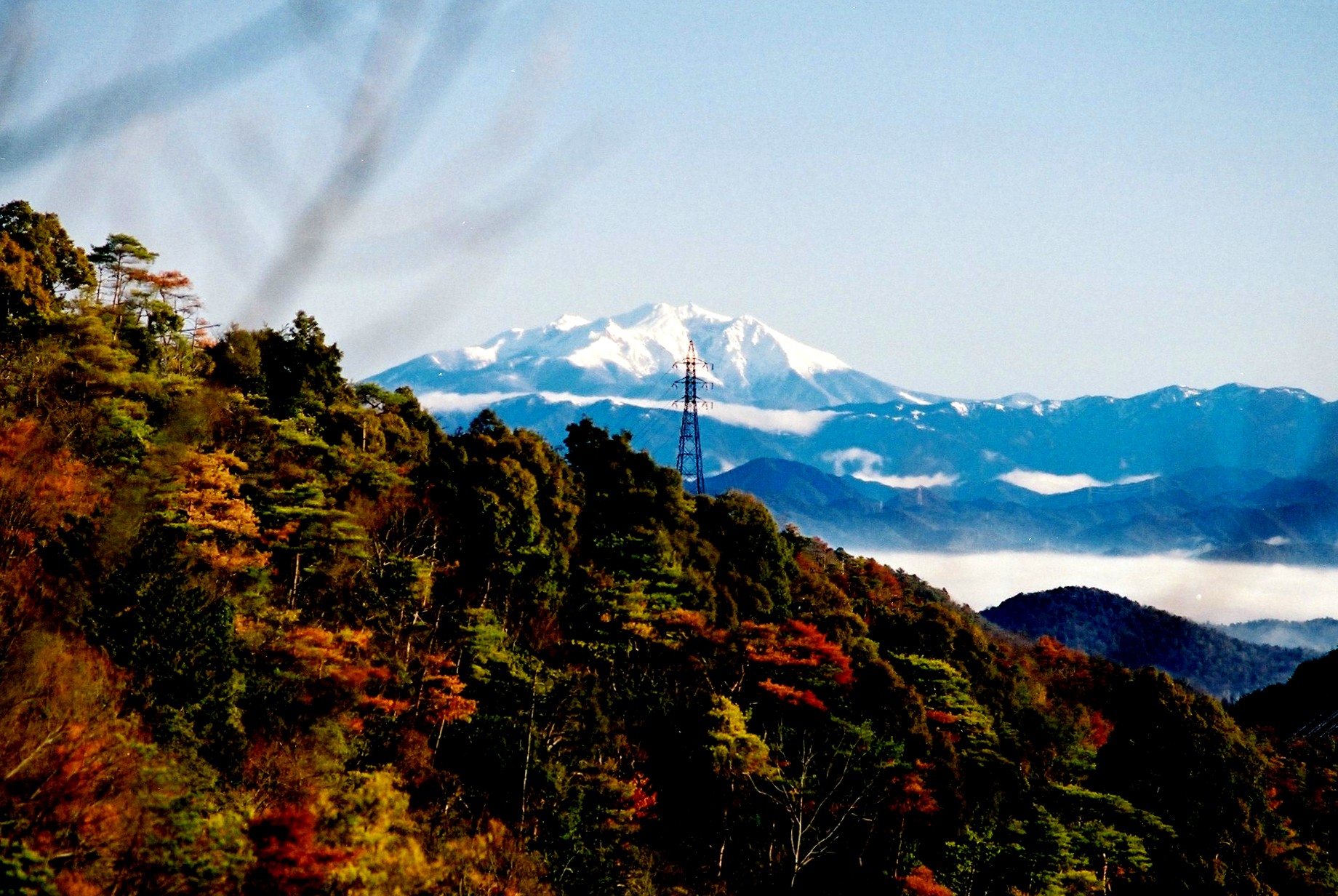 金華山から見る御嶽山と恵那山 御嶽 Rebirthさんのモーメント Yamap ヤマップ