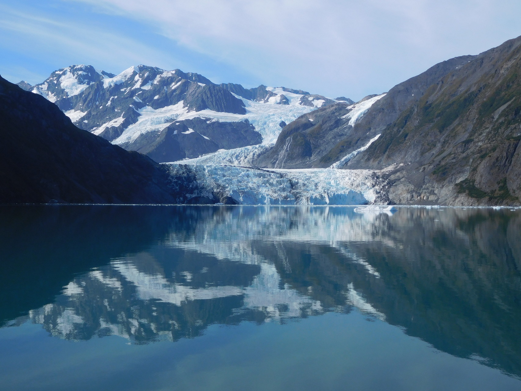 秋のアラスカ満喫７日間 その1 アンカレッジのオーロラとと氷河クルーズ とアラスカ鉄道の旅 いちさんのデナリ国立公園 その3の活動日記 Yamap ヤマップ