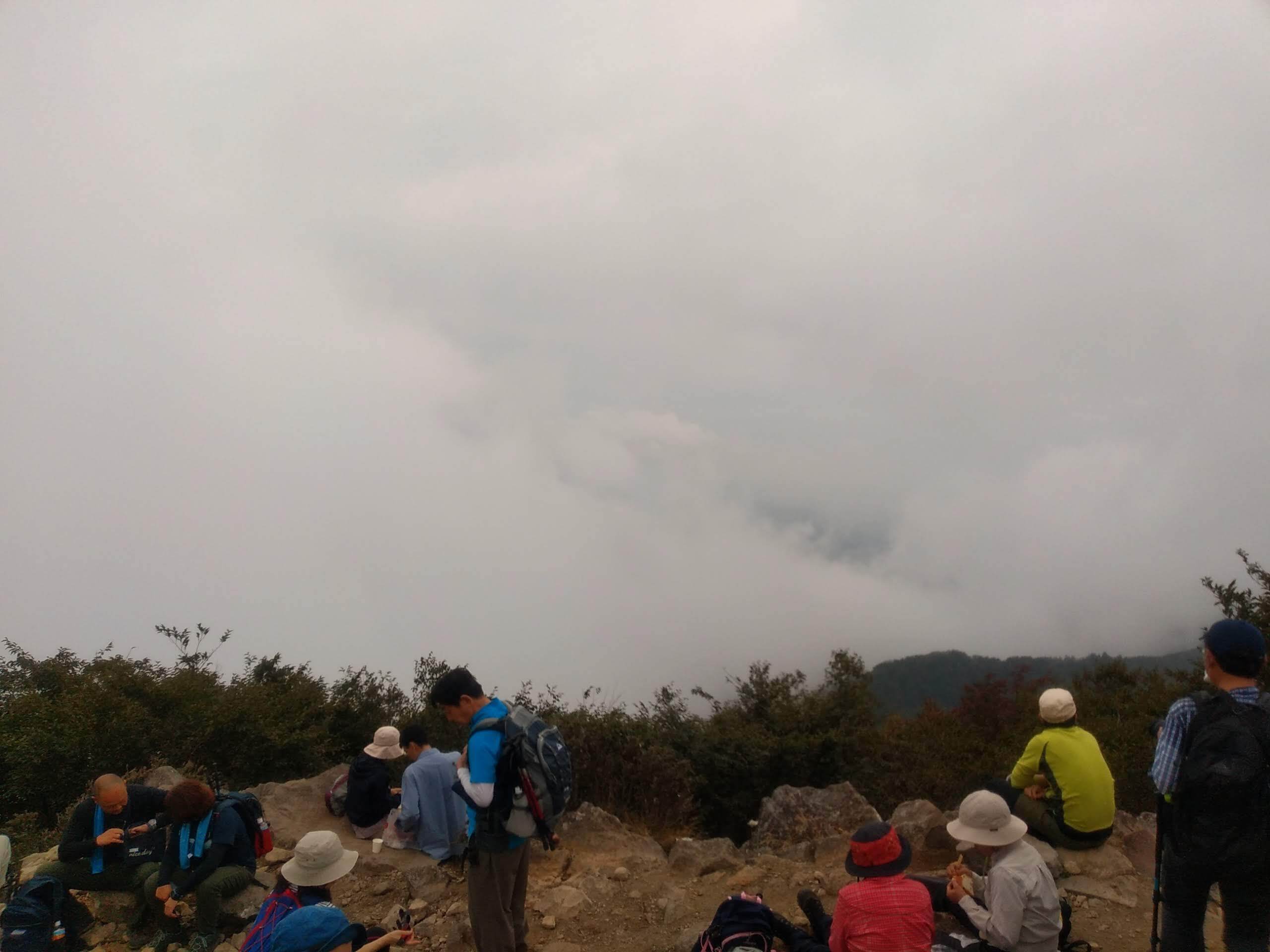 赤城山 ほぼuniqlo装備で秋の赤城山 Su3さんの赤城山 黒檜山 荒山の活動データ Yamap ヤマップ