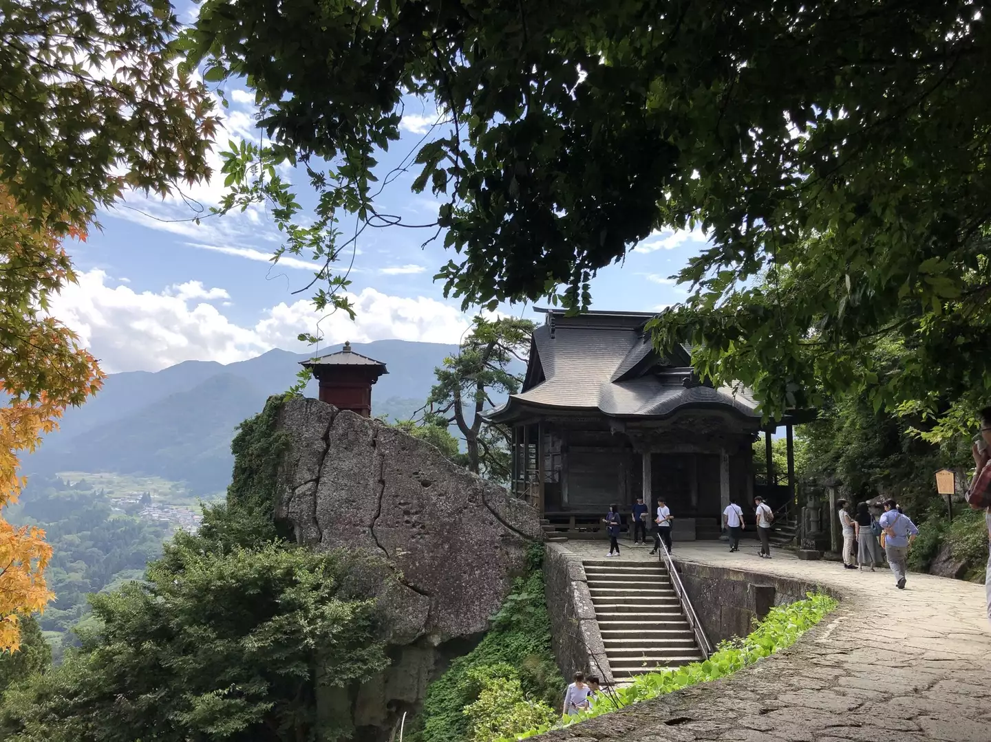 山寺 観光 階段登り1070段 ファルコンさんの面白山 神室岳の活動日記 Yamap ヤマップ