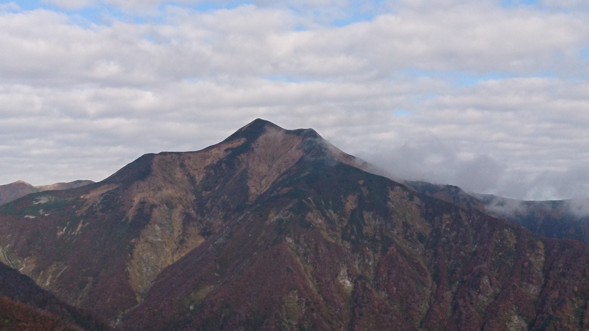 大朝日岳周遊 いわなのあくびさんの大朝日岳 朝日連峰 祝瓶山の活動データ Yamap ヤマップ