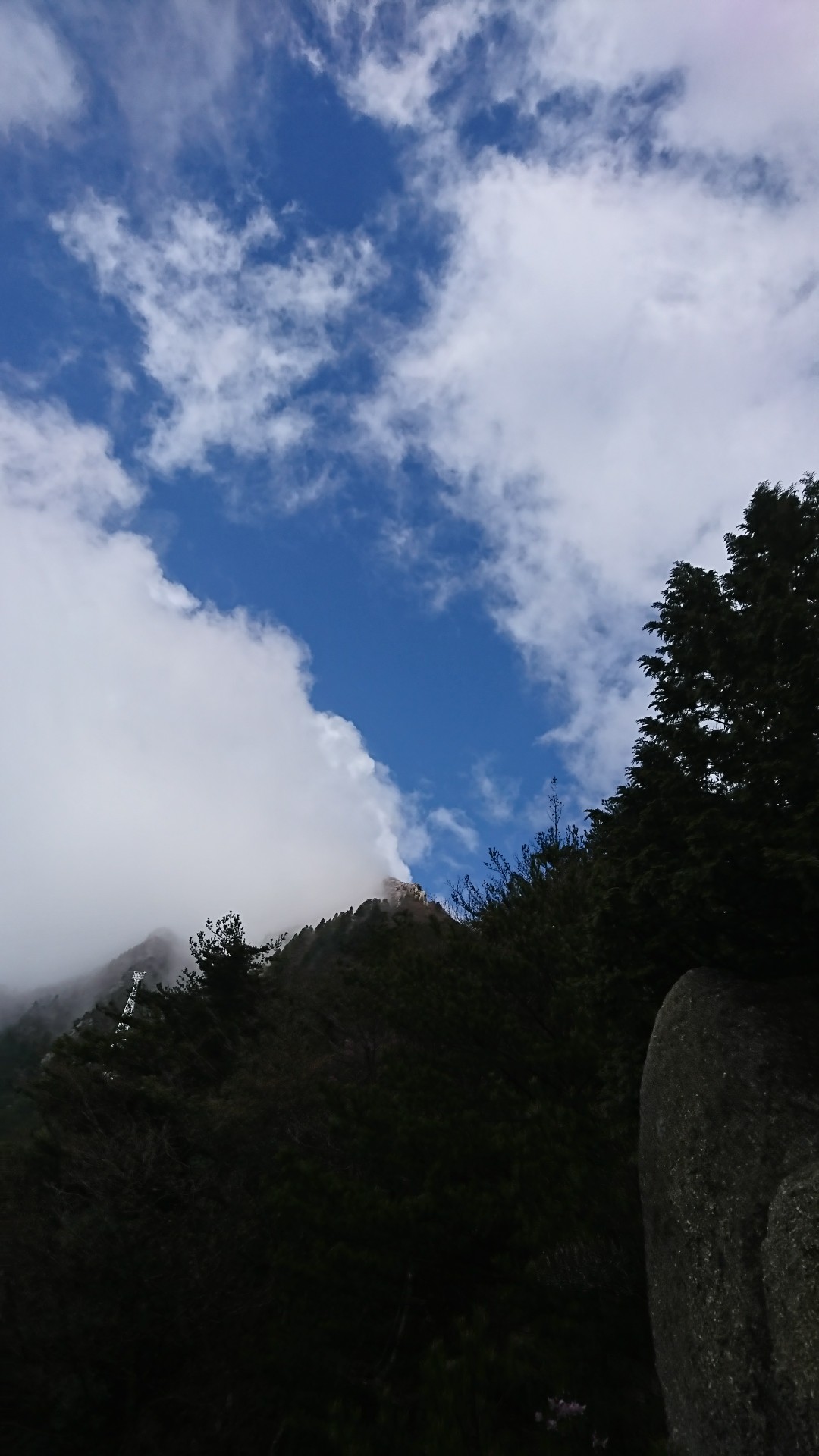 ﾝぐぉずぁいそぉーー 灬 W 灬 コジ さんの御在所岳 御在所山 雨乞岳の活動日記 Yamap ヤマップ