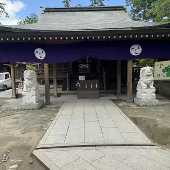 凄く立派な神社で観光で来ている方も沢山いました。