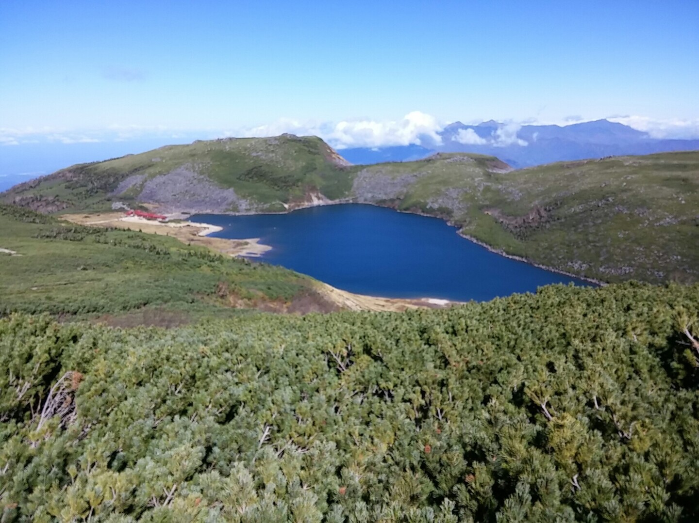 白馬岳日帰り 蓮華温泉より 白馬岳 小蓮華山の写真33枚目 山と山の谷間的な所が特に強風で 登って来 Yamap ヤマップ