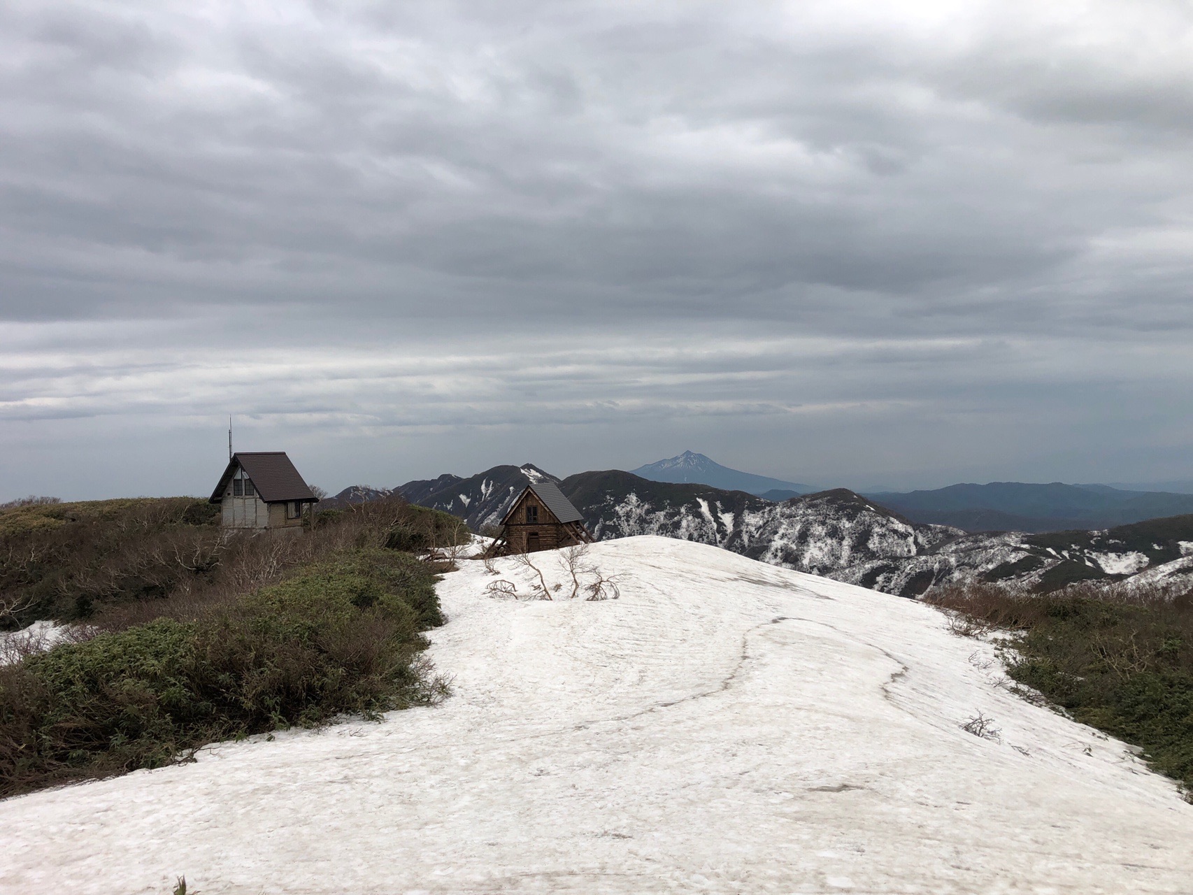 冬から春を見下す蟶山コース 白神岳 なーたーさんの白神岳 蟶山 大峰岳の活動データ Yamap ヤマップ