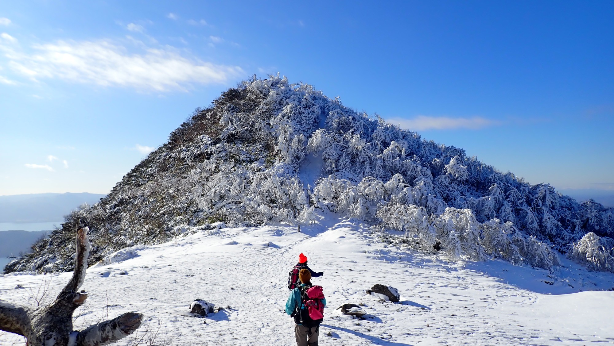 藻琴山 まゆさんの藻琴山 硫黄山 屈斜路湖 摩周湖の活動データ Yamap ヤマップ