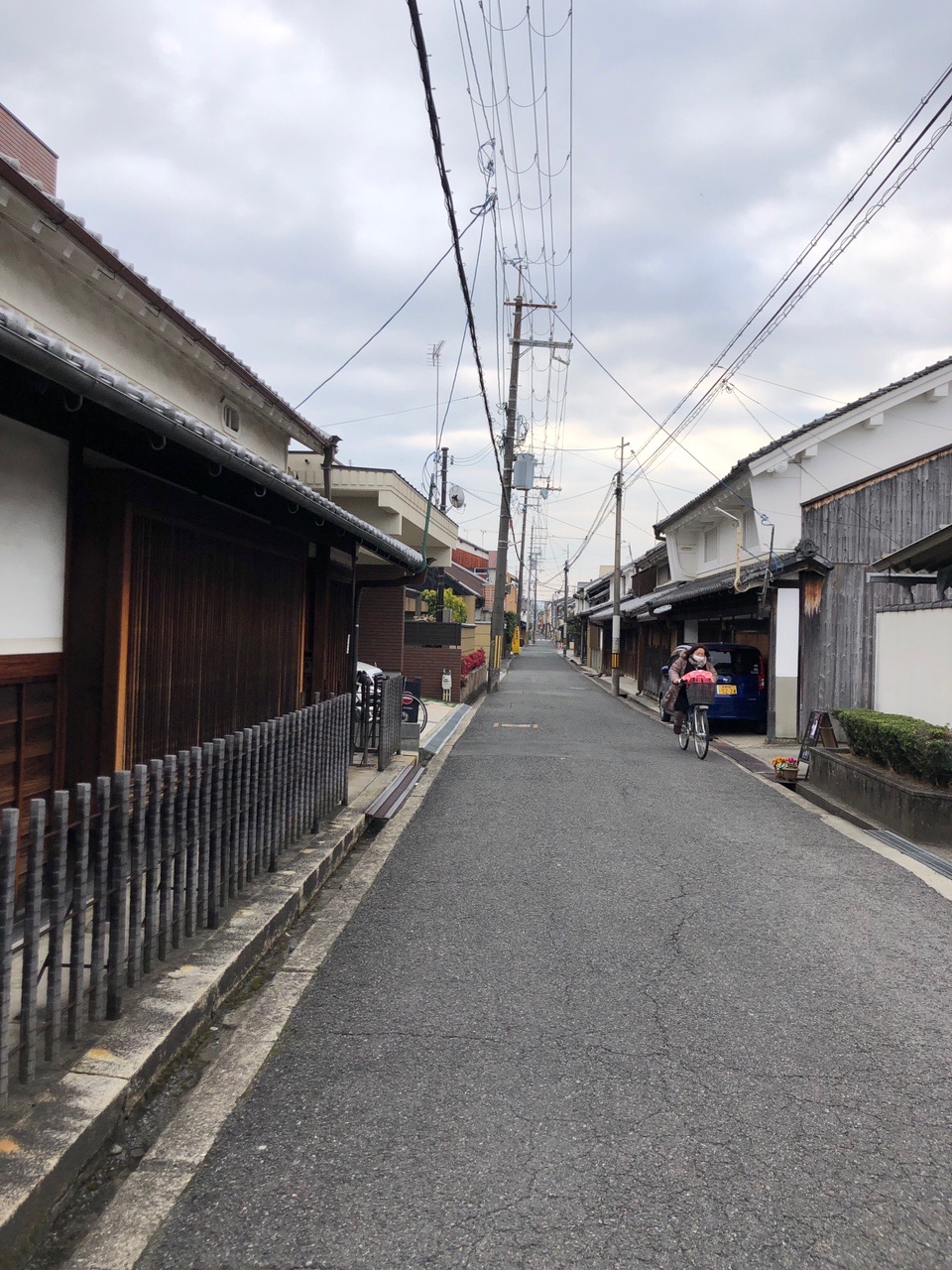 高取山 下ツ道  こちらは少し旧街道の面影があります。