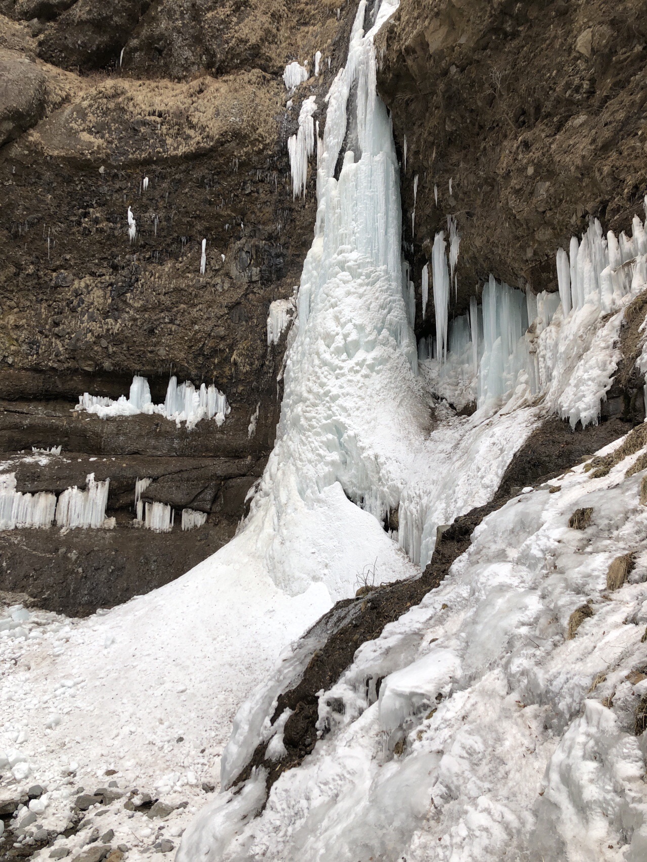 19 雲竜渓谷氷瀑 いしさんの女峰山 赤薙山 大真名子山の活動データ Yamap ヤマップ
