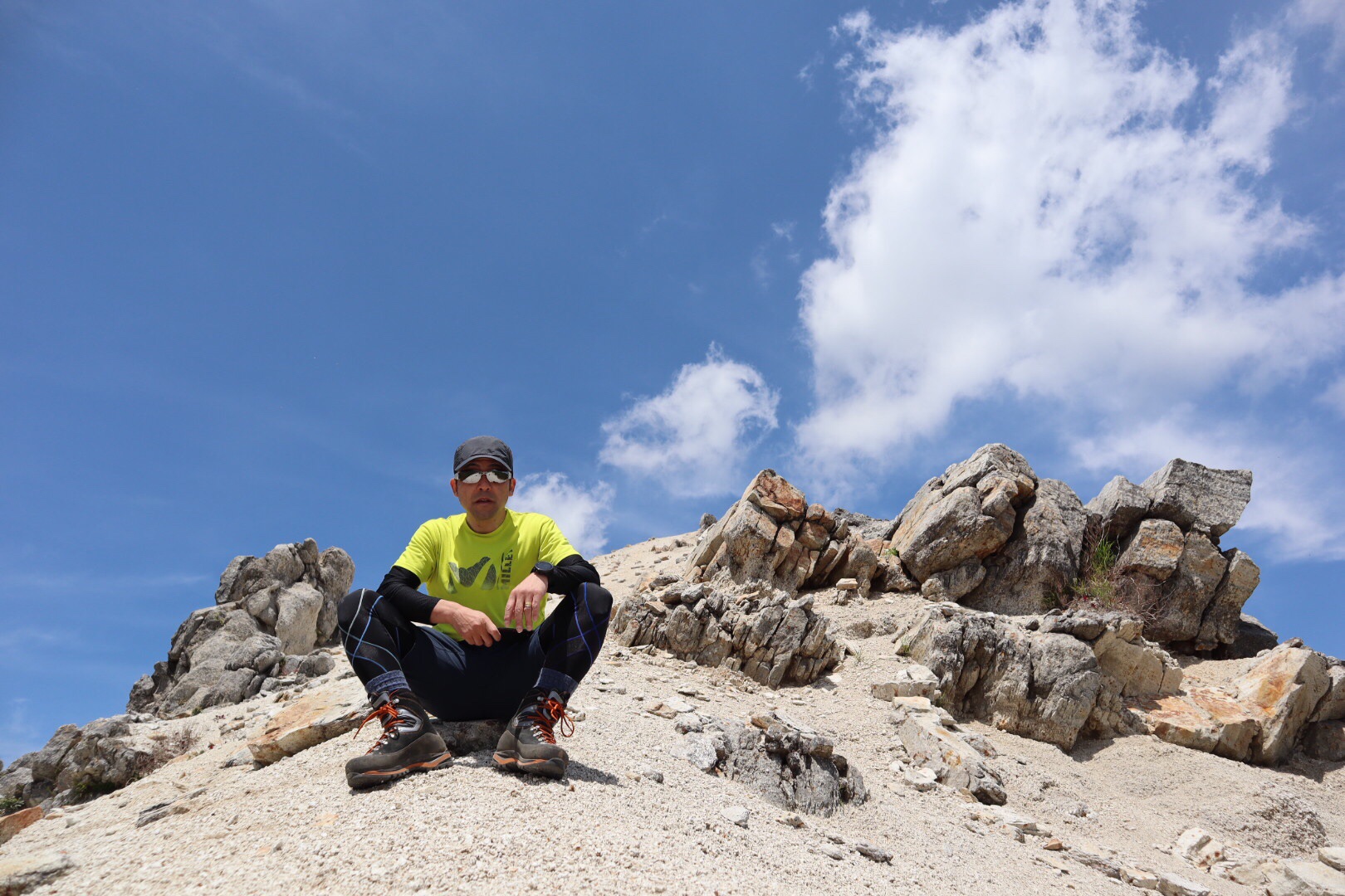 山梨百名山51座目 雨乞岳 山梨県 みゆパパさんの雨乞岳 山梨県 の活動データ Yamap ヤマップ