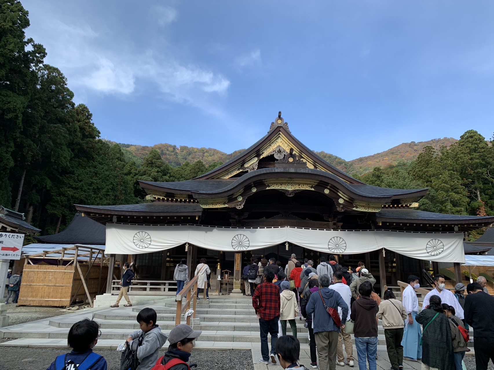登山日和で混雑の弥彦山 Ydk24さんの弥彦山 多宝山 雨乞山の活動データ Yamap ヤマップ