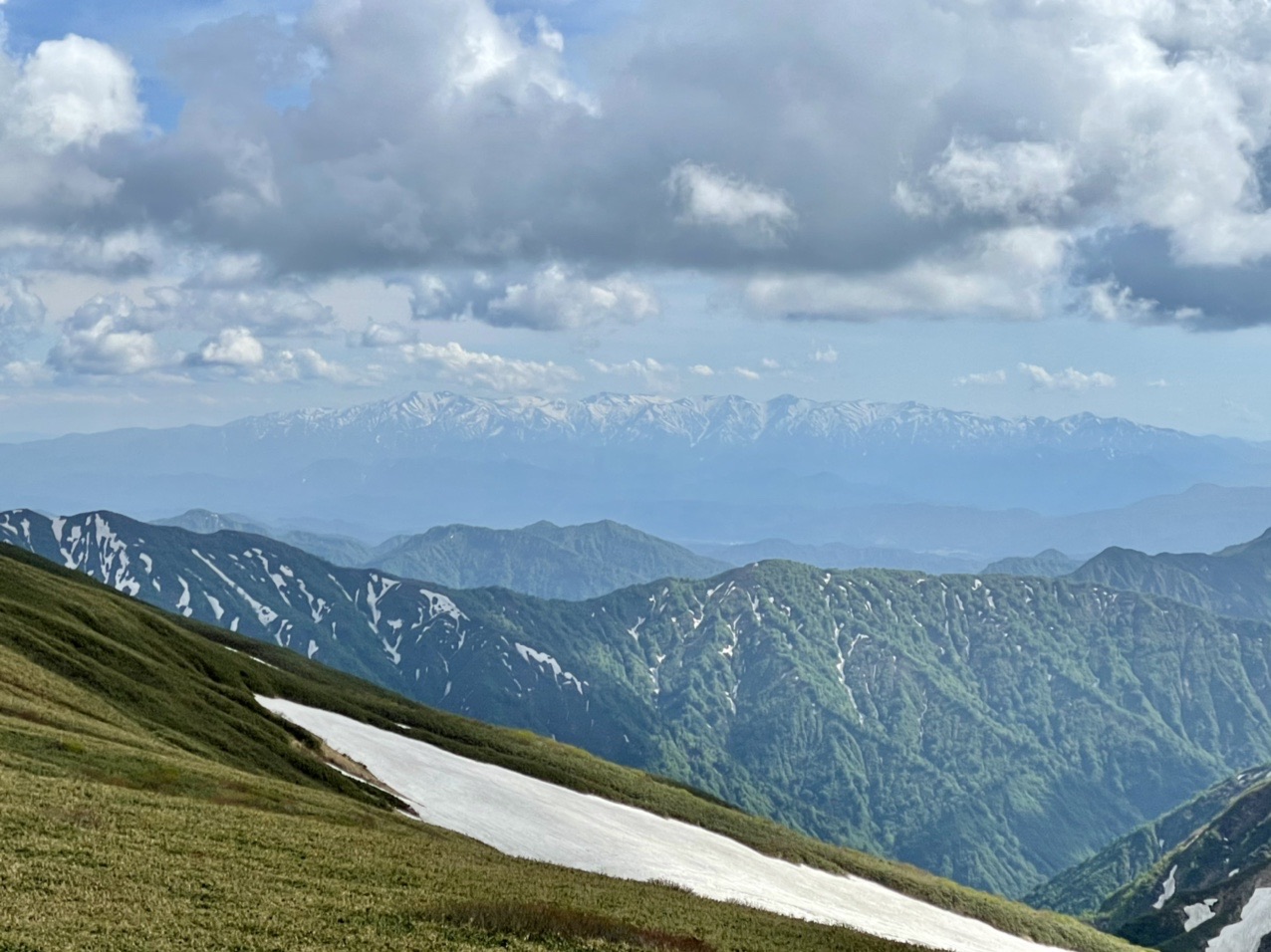 日本百名山 朝日連峰縦走 ずんこさんの大朝日岳 朝日連峰 祝瓶山の活動データ Yamap ヤマップ
