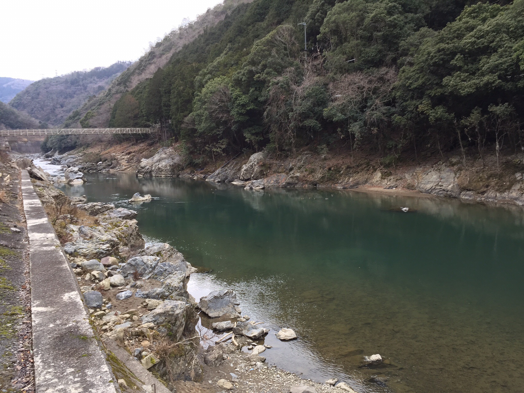 Jr嵐山駅 嵐山 鳥ヶ岳 迷い迷ってjr保津峡駅 デッドマンズqさんの沓掛山 みすぎ山 唐櫃越の活動データ Yamap ヤマップ