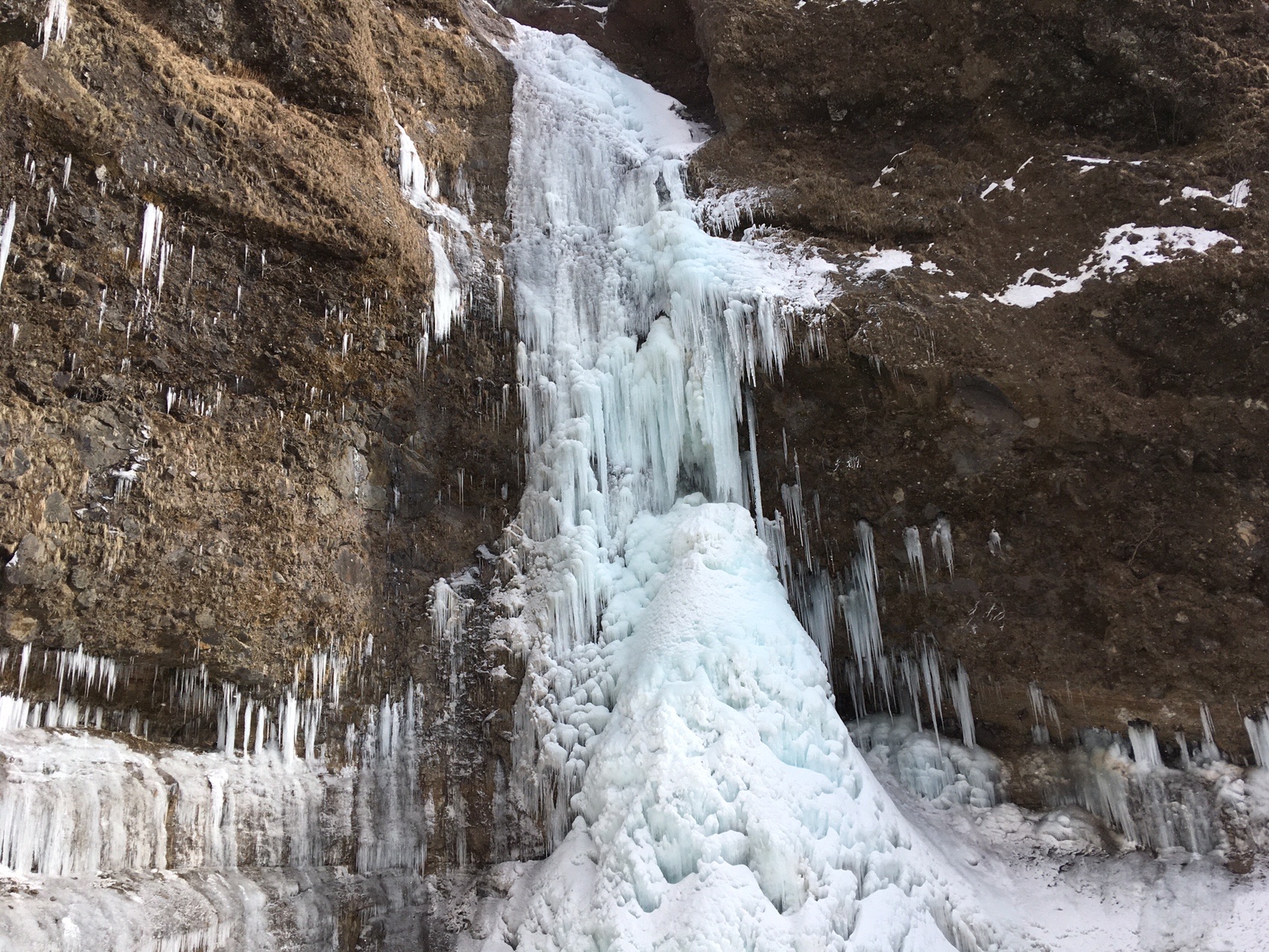 雲竜渓谷の氷瀑モンスター Mistymountainhopさんの女峰山 赤薙山 大真名子山の活動日記 Yamap ヤマップ