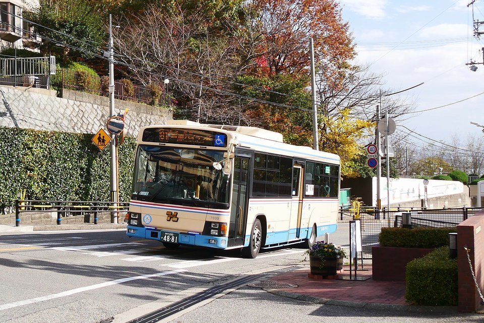 土樋割峠 七曲り 六甲山最高峰 雪が降る前に えいさんさんの六甲山 長峰山 摩耶山の活動日記 Yamap ヤマップ