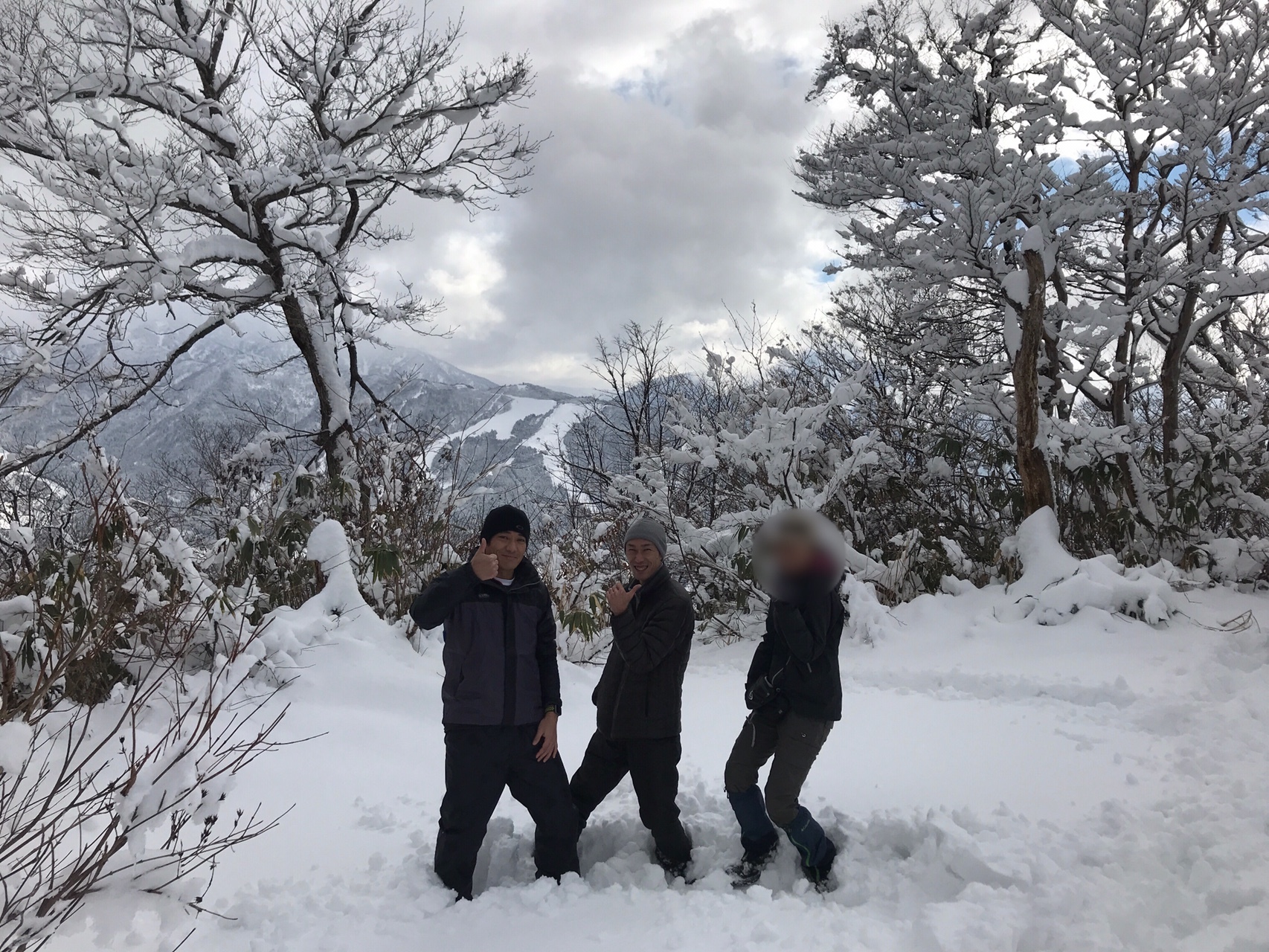 来拝山 雪山長靴ハイキング トモさんの大辻山 高峰山 来拝山の活動データ Yamap ヤマップ