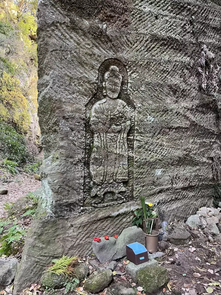 鎌倉七口(切通し)全部巡り!! / 晶(あき)さんの鎌倉市の 鎌倉七口(切通し)全部巡り!! / 晶(あき)さんの鎌倉市の