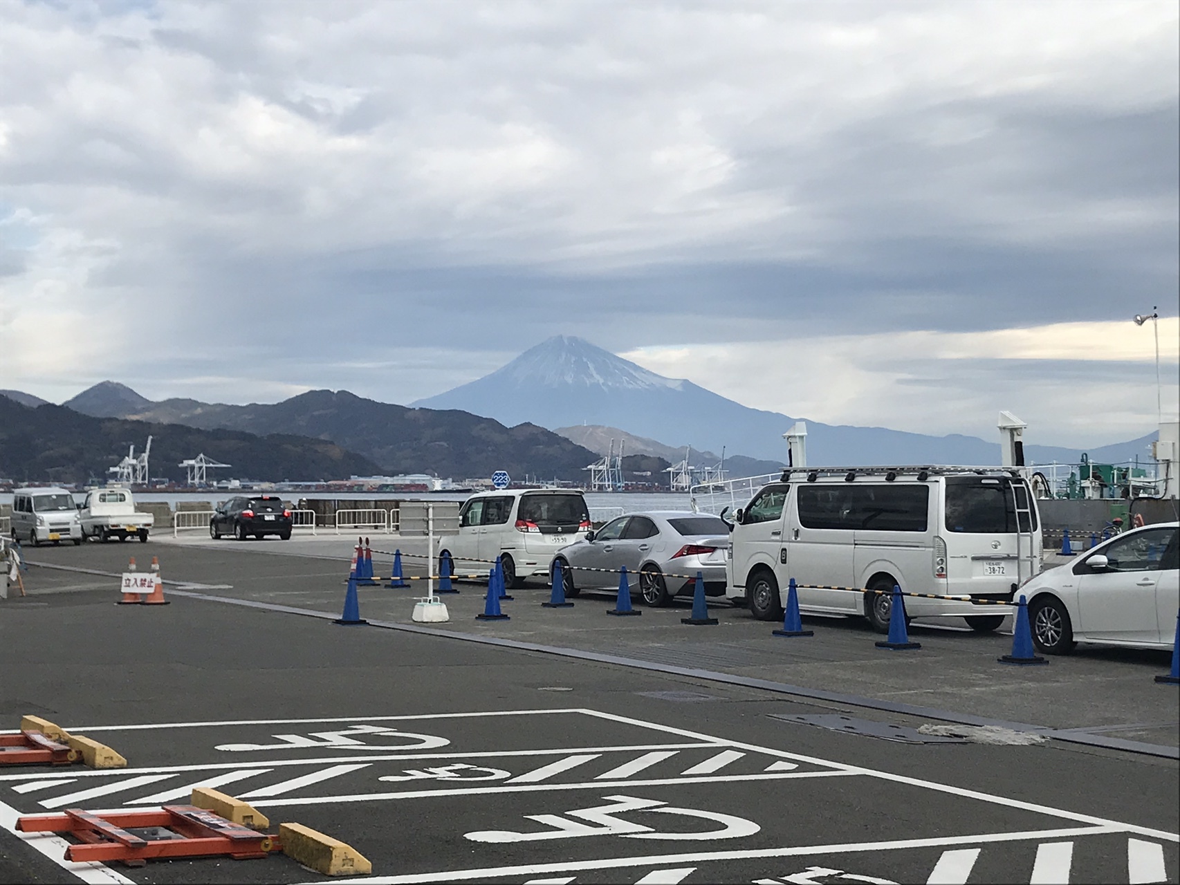 静岡 浜石岳へ新春山行 なおさんこいさんの薩埵峠 薩た峠 サッタ峠 浜石岳の活動データ Yamap ヤマップ