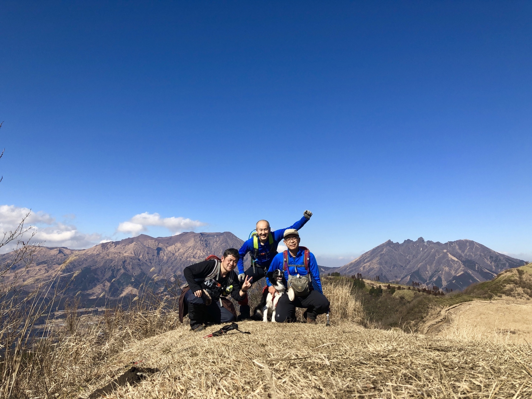 阿蘇南外輪山 清水峠 高森峠 清栄山 やまさんさんの俵山 冠ヶ岳 清栄山の活動データ Yamap ヤマップ