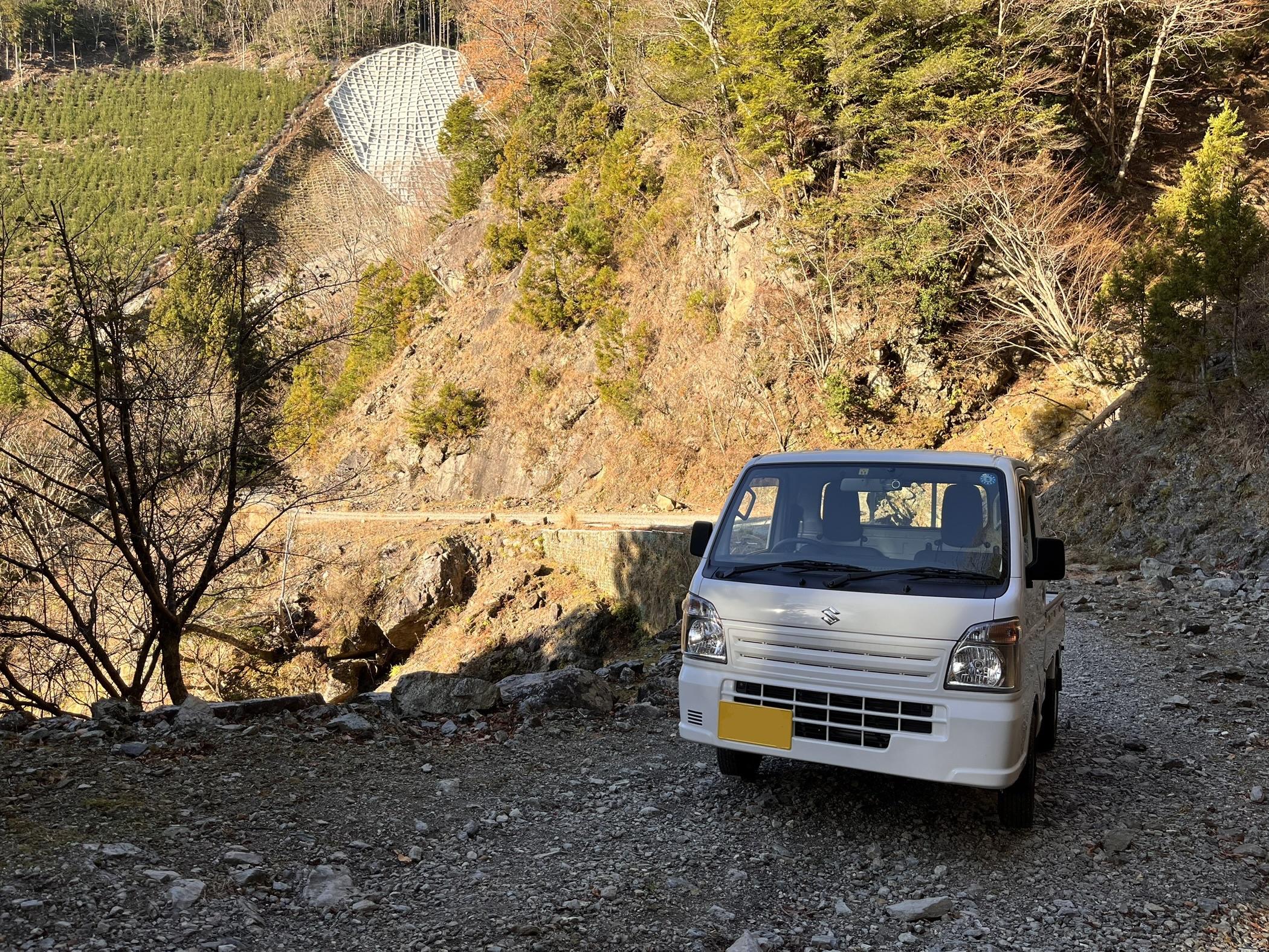 ⚠️悪路バティック八知山林道‼️ 口迷岳・迷岳 / やっさんさんの迷岳・白倉山・古ヶ丸山の活動データ | YAMAP / ヤマップ