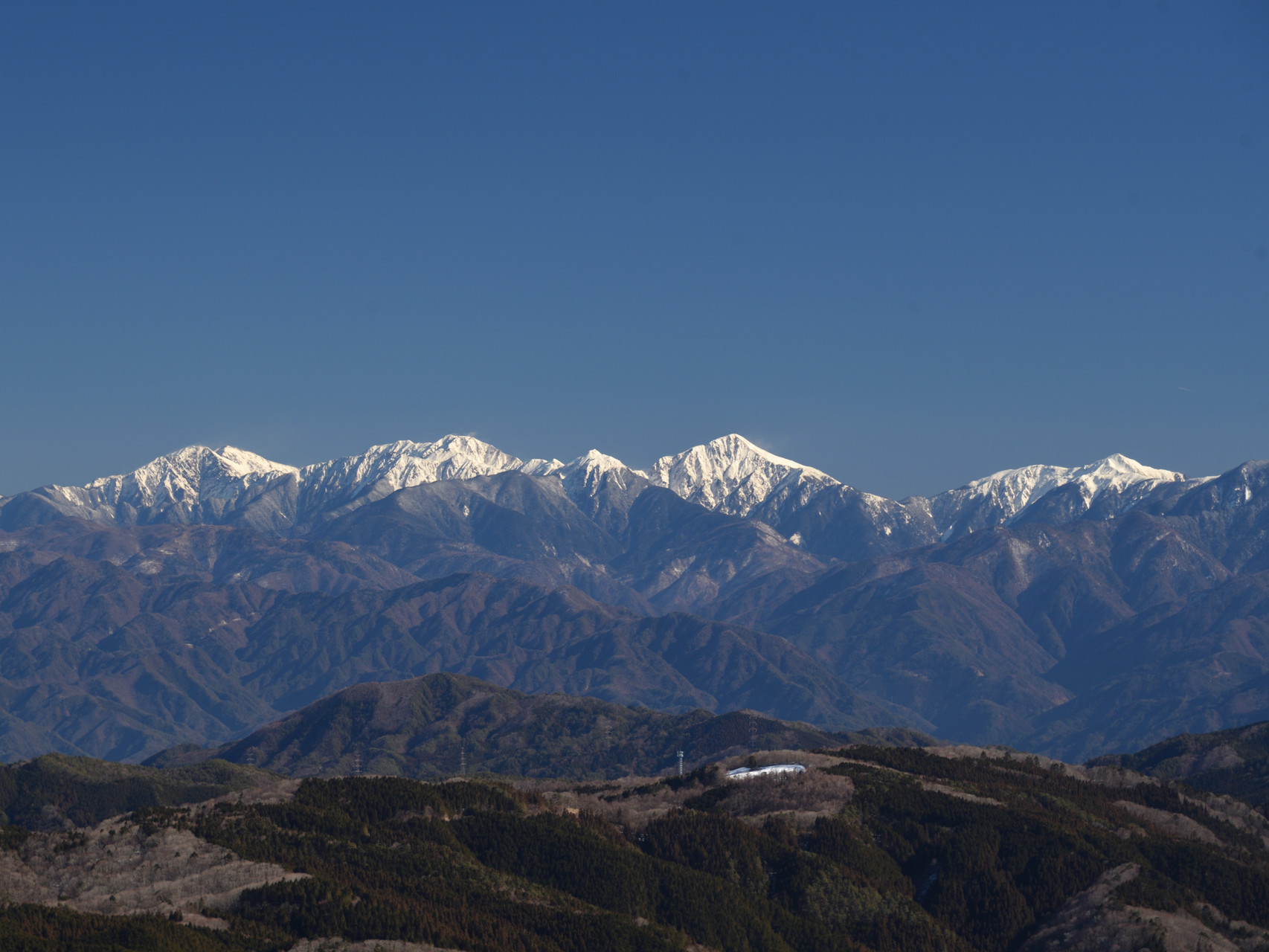 超快晴で絶景堪能 愛知県標高1 2位 茶臼山 萩太郎山 なはなはさんの茶臼山 萩太郎山の活動データ Yamap ヤマップ