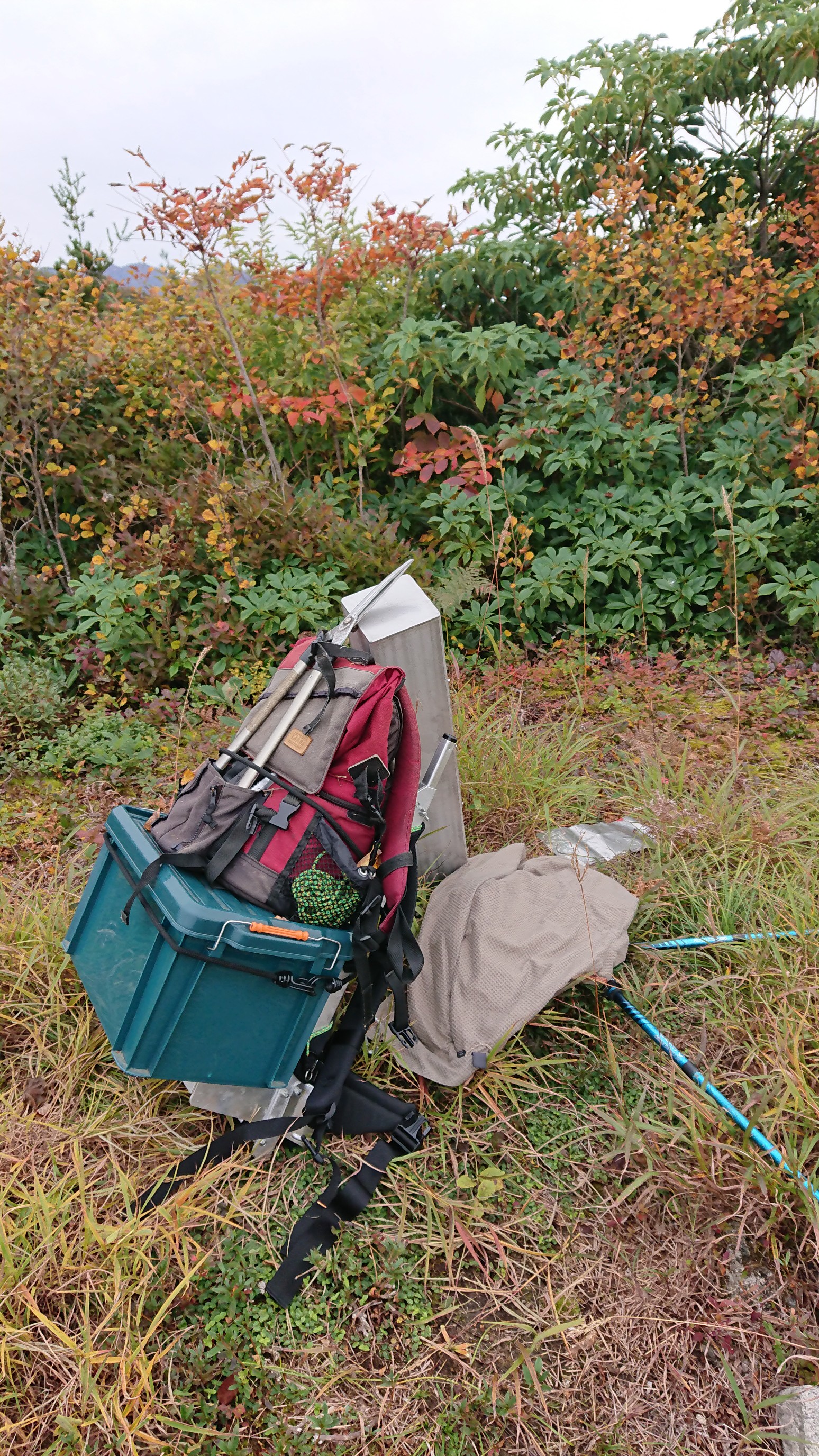 木六山・銀次郎山 毛石山