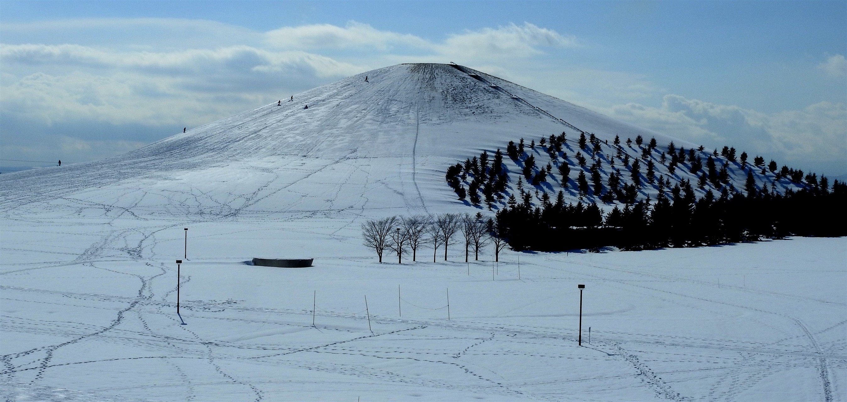 冬のモエレ沼公園散歩 歩くスキーとソリでモエレ富士を楽しむ Hiro Hayaさんの札幌市の活動データ Yamap ヤマップ