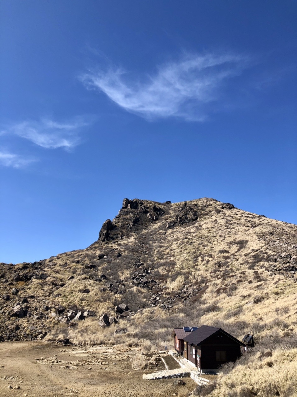 青い空を 白い雲がかけてった 子供の頃 そんなタイトルの漫画があった Hanabutanさんの九重山 久住山 大船山 星生山の活動データ Yamap ヤマップ