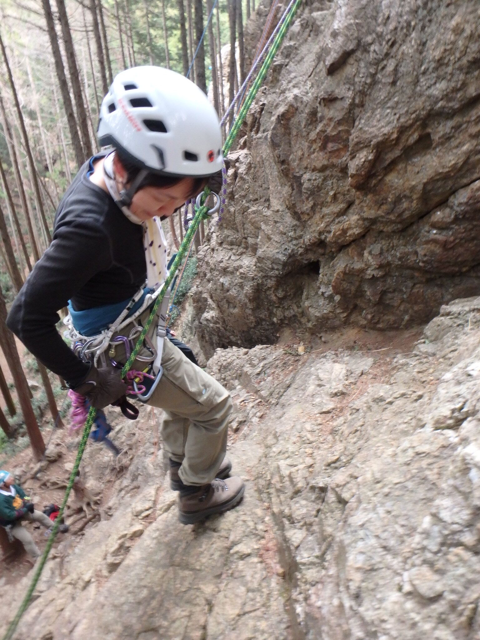 日和田山女岩ロープワーク講習会 すんさんの日和田山 物見山の活動日記 Yamap ヤマップ