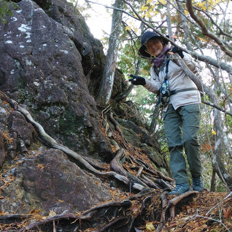 岩があれば登りたいkatakataさん👏