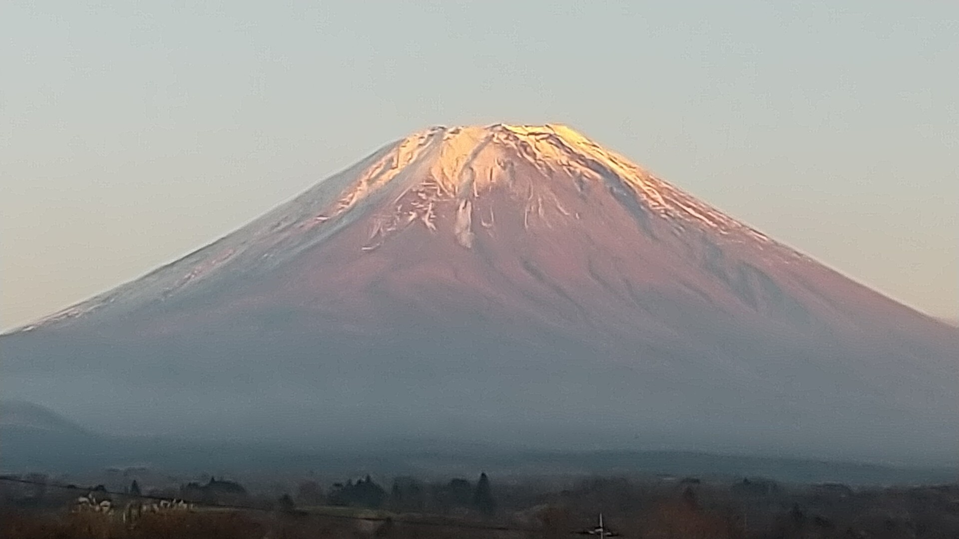 赤富士です。