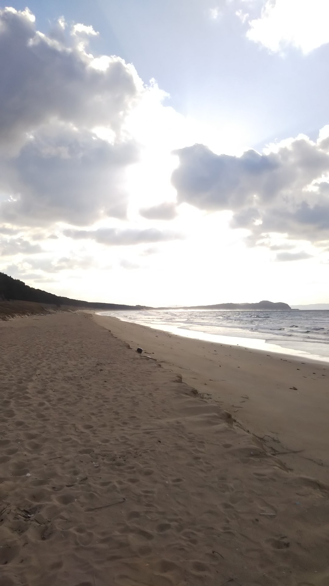 花鶴浜 新宮海岸 三苫綿津見神社13キロ砂浜ランニング シマタロさんのランニングの活動データ Yamap ヤマップ