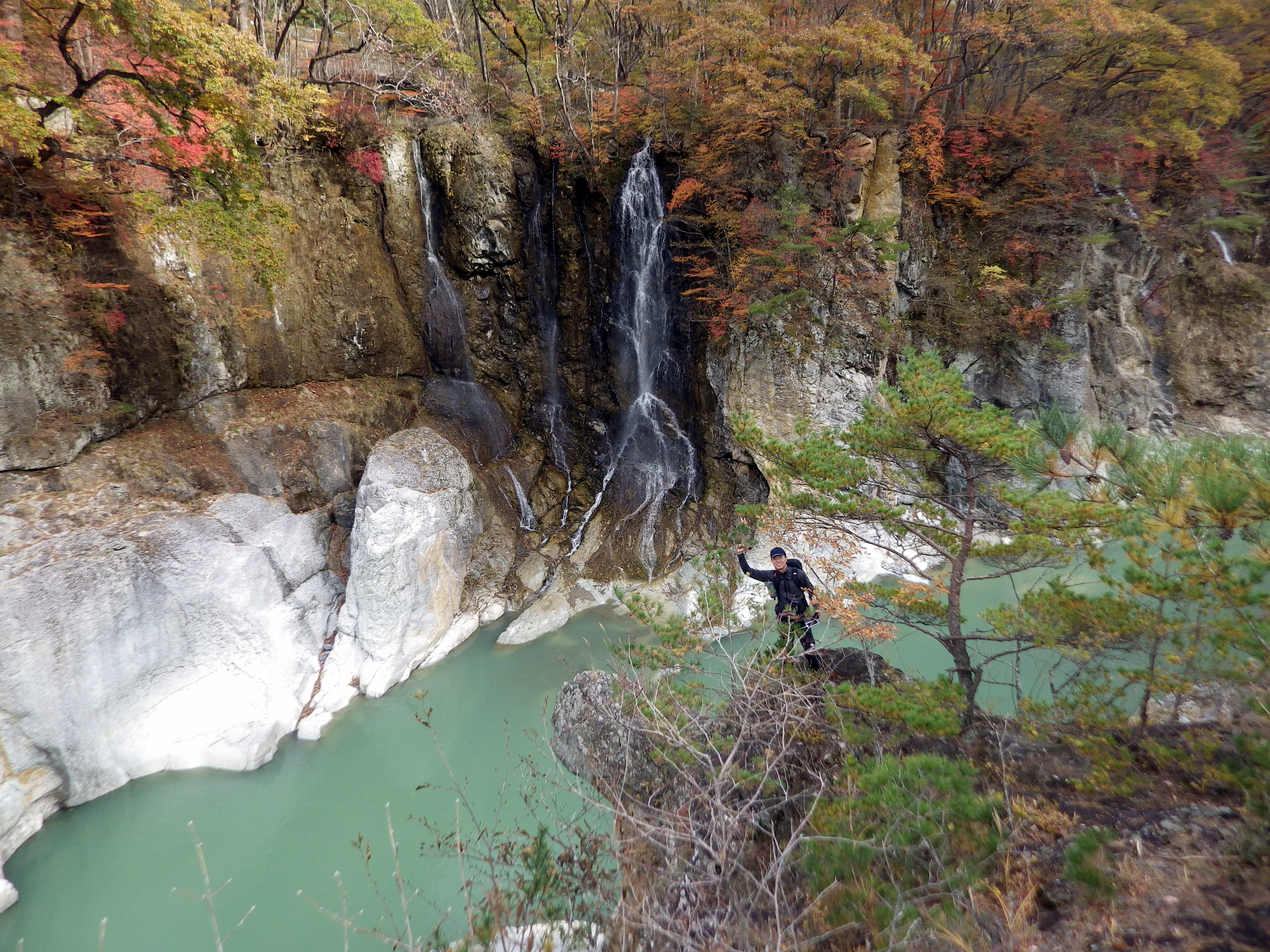 日光の絶景 龍王峡二人占め11 18 い さんさんの南平山 栃木県 の活動日記 Yamap ヤマップ