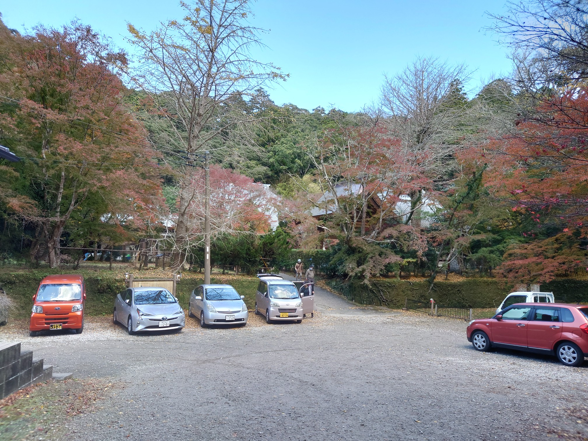 南房総 大貫古道をゆく 小松寺の紅葉も 21 11 26 リビオさんのウォーキングの活動日記 Yamap ヤマップ