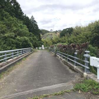 生駒山・神津嶽・大原山 久々のとゆ川橋です。