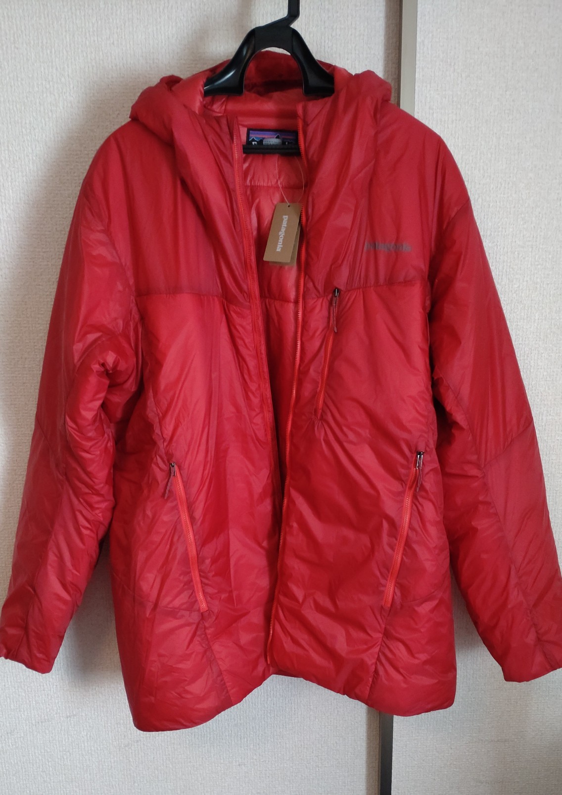 美品 パタゴニア マイクロパフ フーディ パーカ 赤 XXS 美品