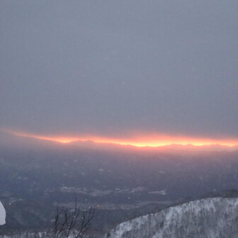 猪臥山 雲優勢か

