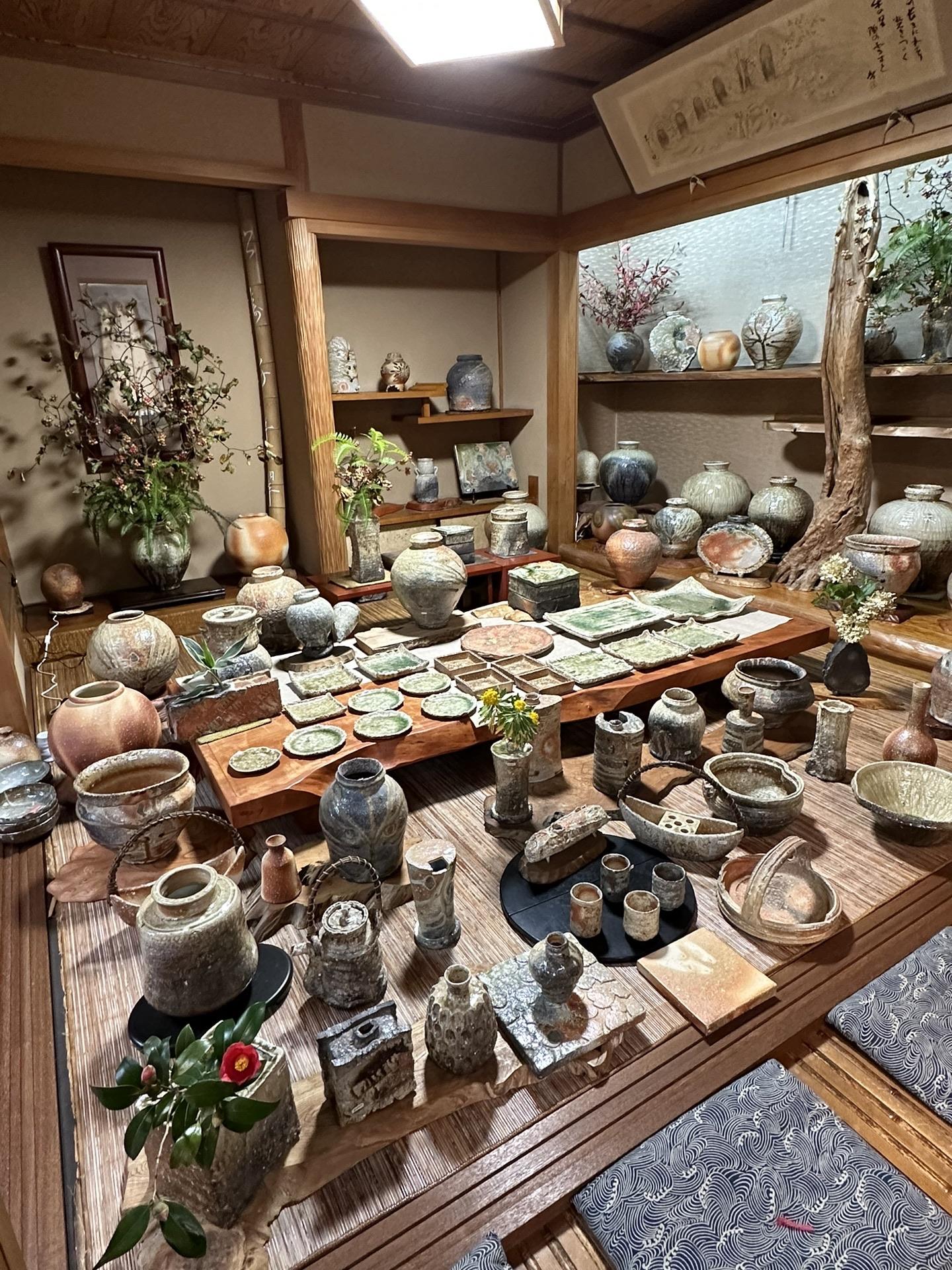 信楽焼伝統工芸師忠六作壺 信楽焼 忠六作 壺 信楽焼伝統工芸師忠六作壺 2025年最新】