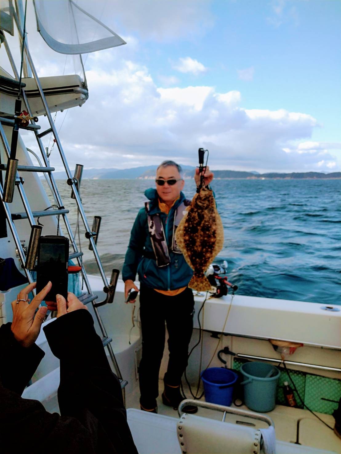 和歌山 友ヶ島 メジロ釣り 11 23 Kwcさんの友ヶ島 沖ノ島 の活動データ Yamap ヤマップ