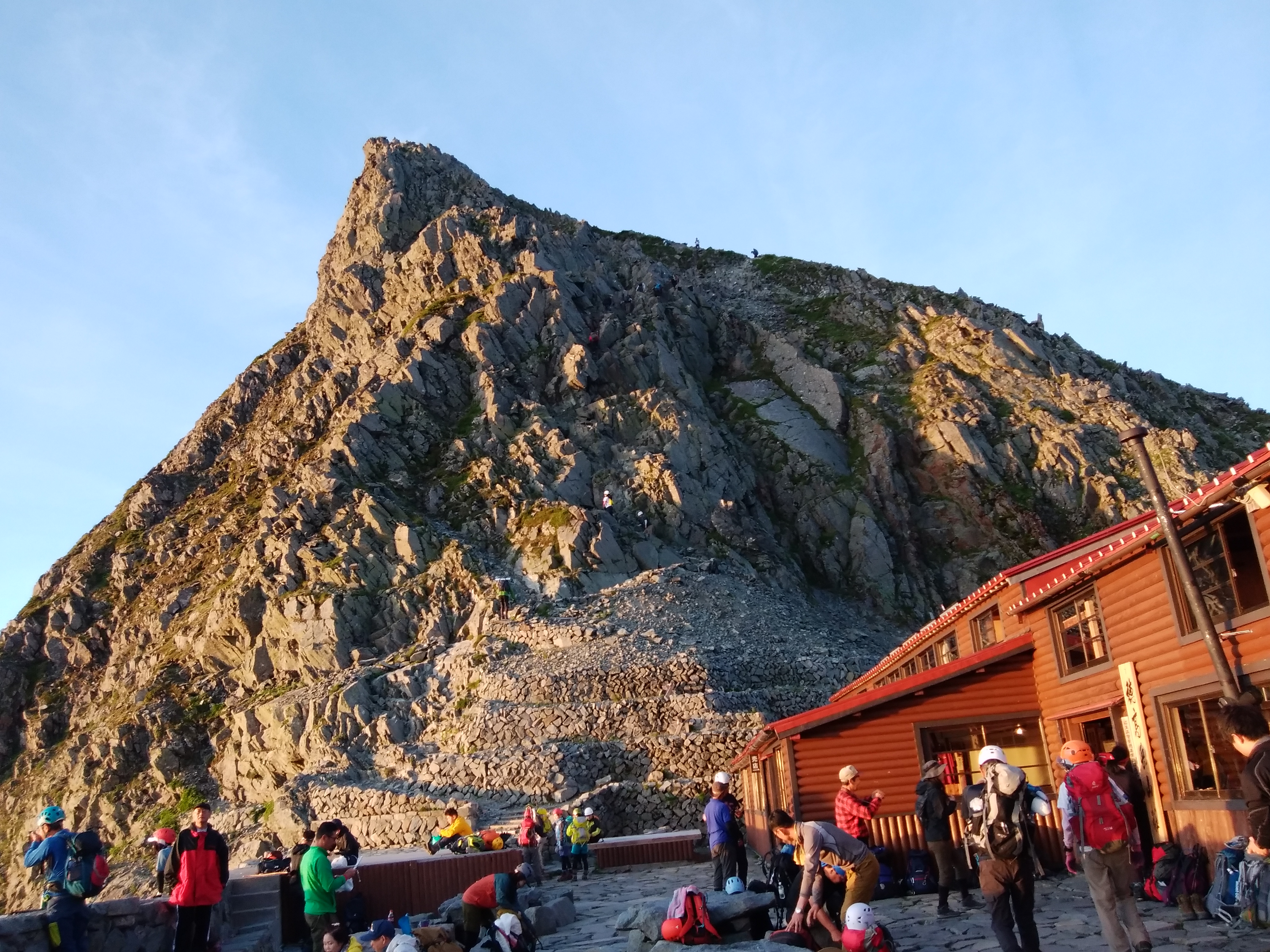 奥穂高岳 涸沢岳 北アルプス屈指の急登 重太郎新道を登る 長野県松本市 岐阜県高山市 Ja9eoqさんの槍ヶ岳 穂高岳 上高地の活動日記 Yamap ヤマップ