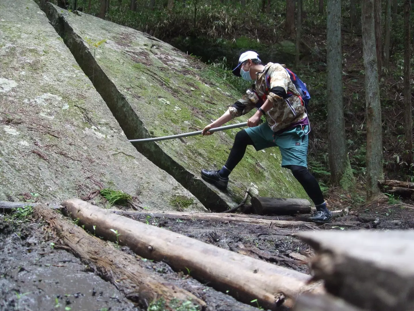 鬼滅の刃 真似してみた 知らんけど 笠置山 一刀石 一体山 奈良へ ユカイ 仕事で多忙でコメできず さんの奈良市 東部の活動データ yamap ヤマップ
