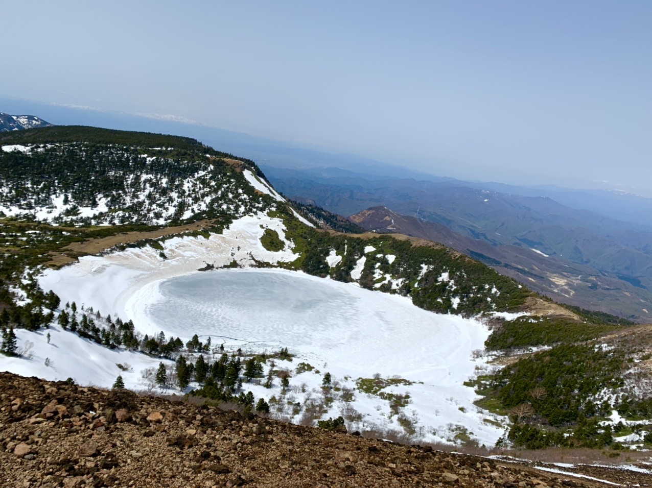 開眼前の瞳ちゃん 一切経山 親子登山 まゆみさんの吾妻山 一切経山の活動データ Yamap ヤマップ