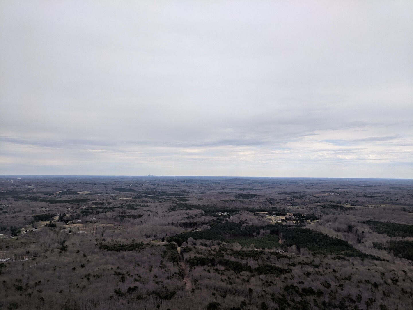 ノースカロライナ データセンターの Apple Building 太陽光発電所