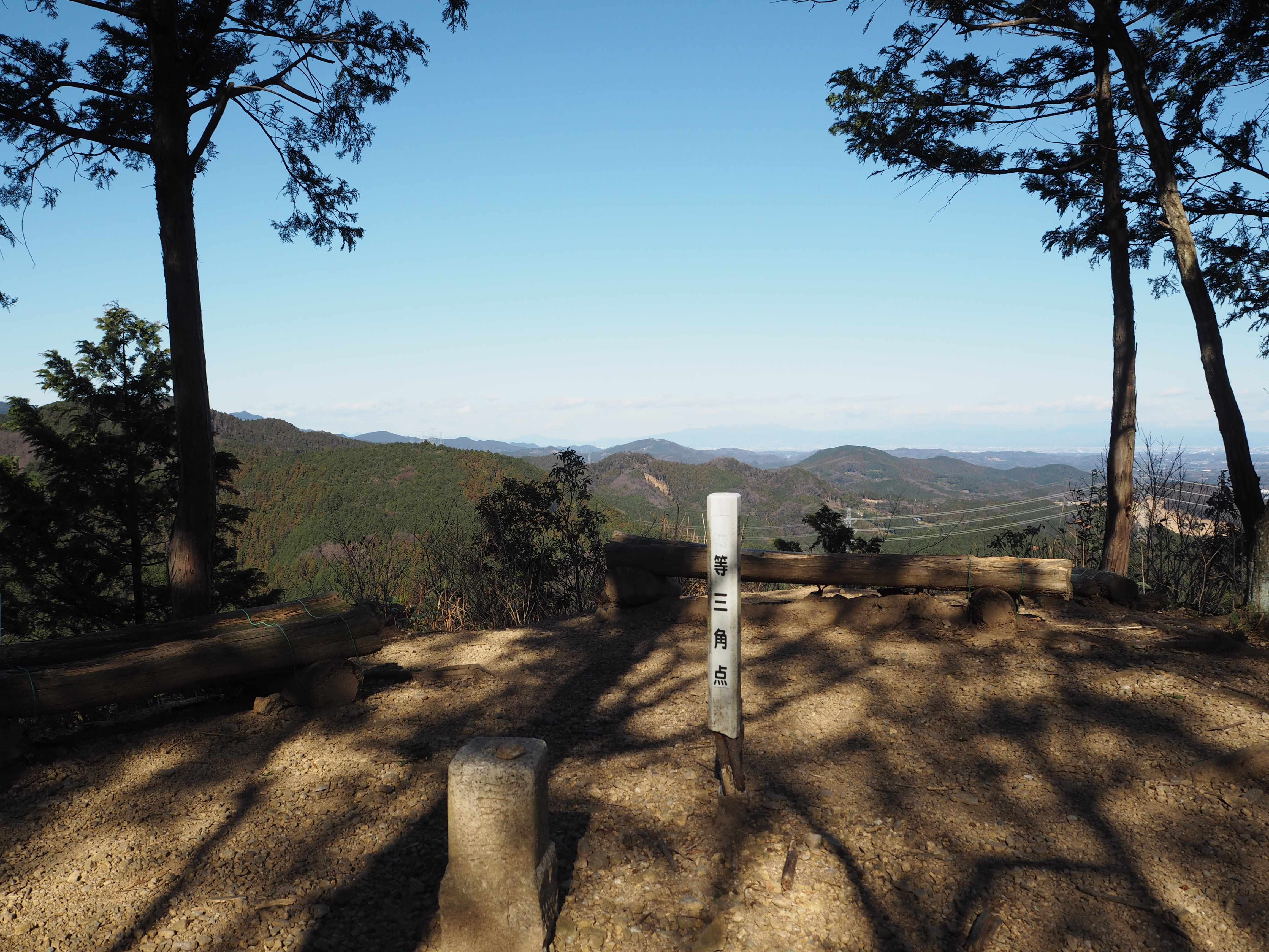 スカリ山 鎌北湖 北向地蔵 観音ヶ岳 スカリ山 茶之岳山 ユガテ 北向地蔵 鎌北湖 むろ監督さんの日和田山 物見山の活動データ Yamap ヤマップ